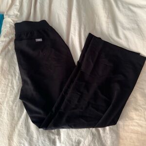 Figs women’s High Waisted Isabel Wide Leg Scrub Pants in black